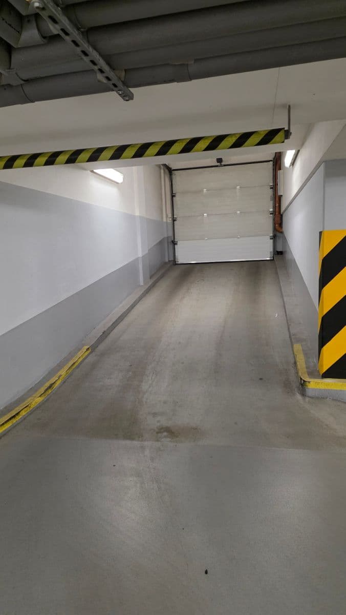 garage to rent, 14 m², Prague, Prague garage to rent, 14 m², Prague, Prague