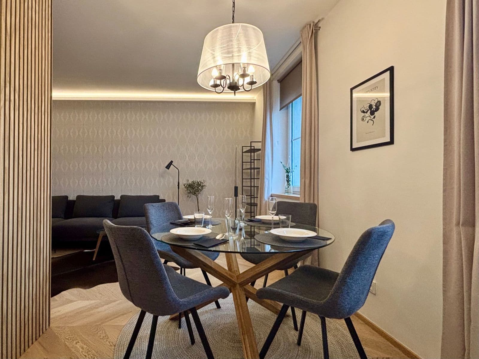 3 bedroom with open-plan kitchen flat to rent, 89 m², Na Zlatnici, Prague, Prague 3 bedroom with open-plan kitchen flat to rent, 89 m², Na Zlatnici, Prague, Prague
