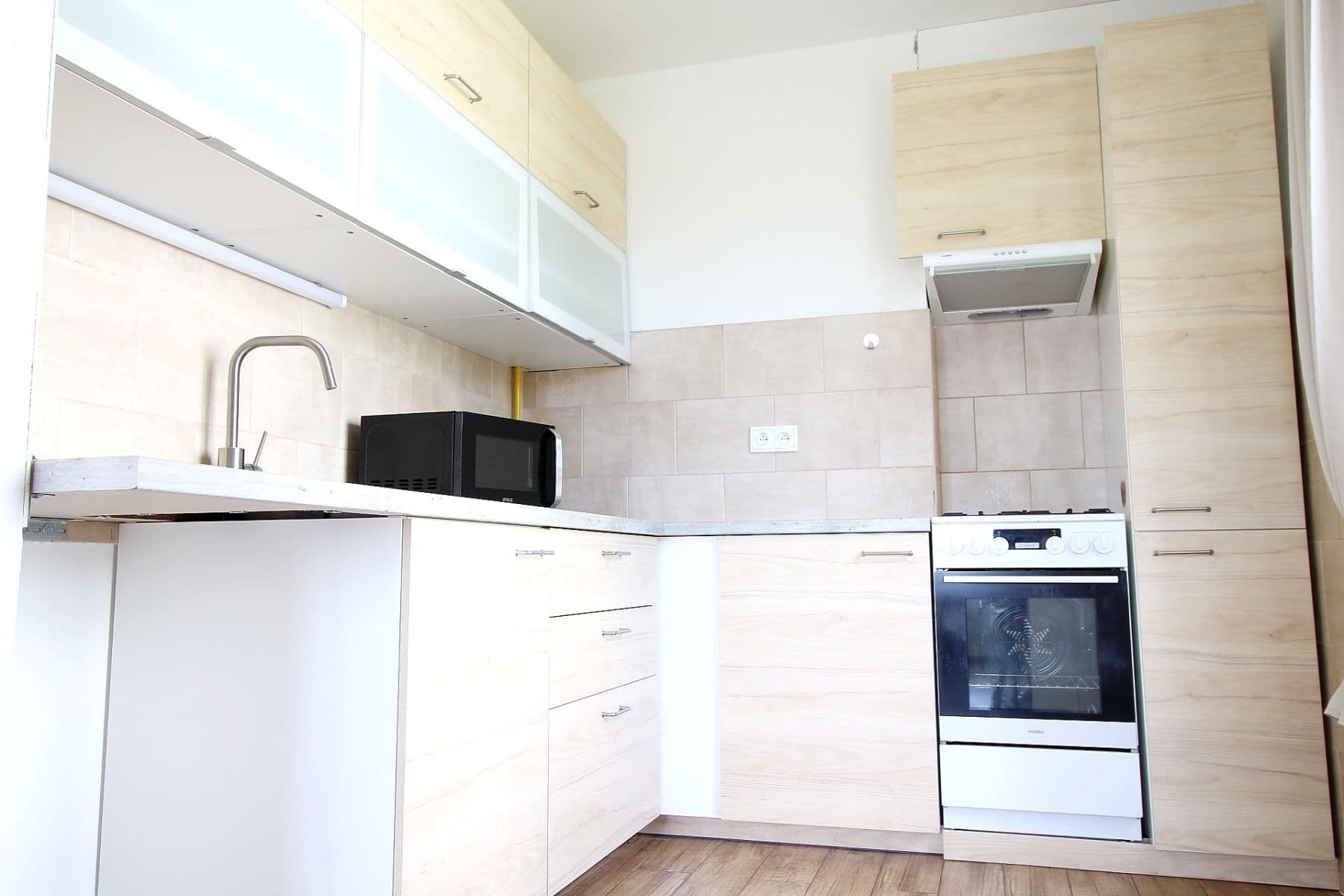 2 bedroom with open-plan kitchen flat to rent, 73 m², Sídliště, Brandýs nad Labem-Stará Boleslav, Středočeský Region 2 bedroom with open-plan kitchen flat to rent, 73 m², Sídliště, Brandýs nad Labem-Stará Boleslav, Středočeský Region