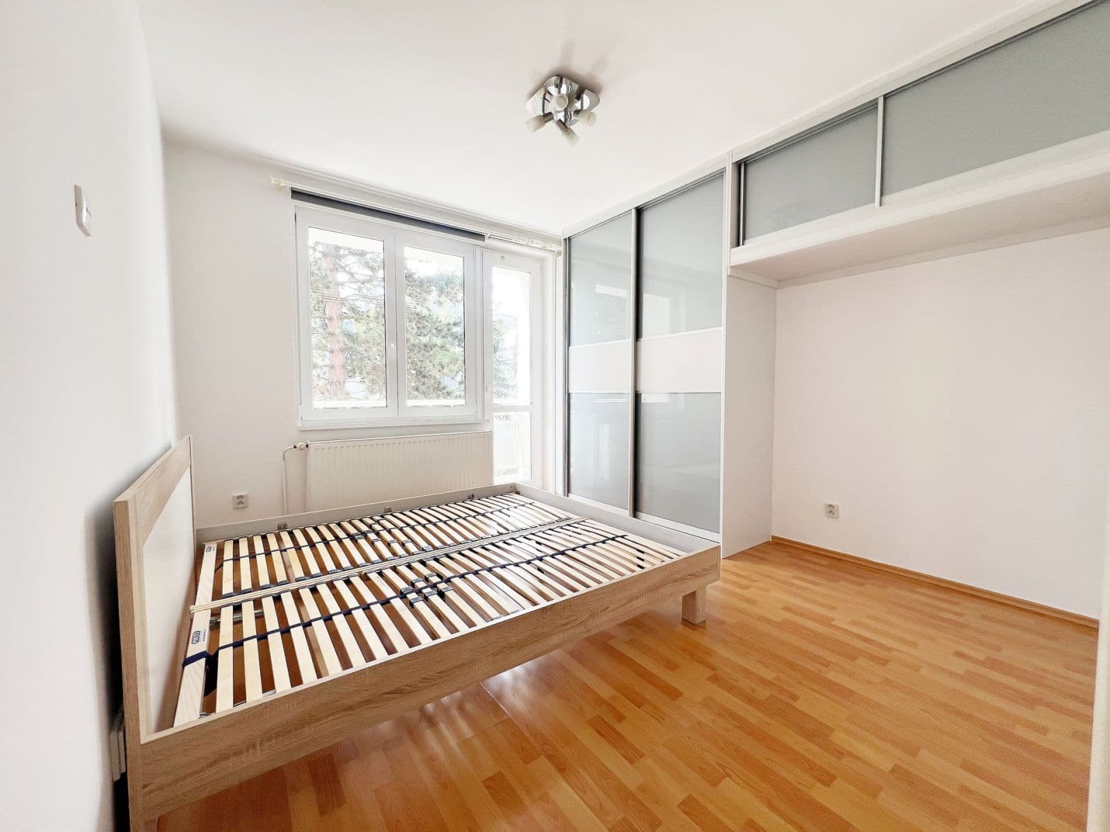 3 bedroom flat to rent, 72 m², Na Šutce, Prague, Prague 3 bedroom flat to rent, 72 m², Na Šutce, Prague, Prague