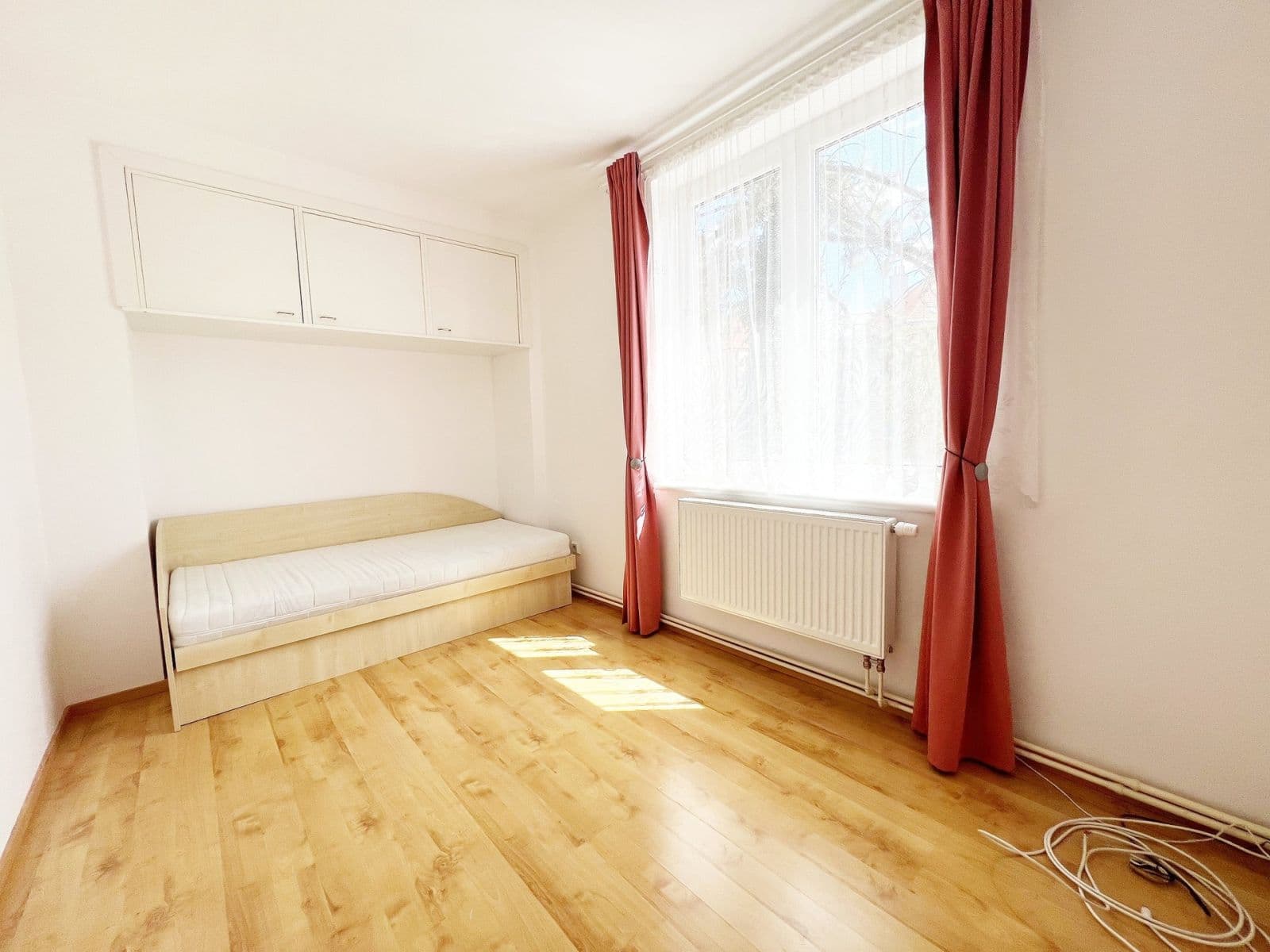 3 bedroom flat to rent, 72 m², Na Šutce, Prague, Prague 3 bedroom flat to rent, 72 m², Na Šutce, Prague, Prague