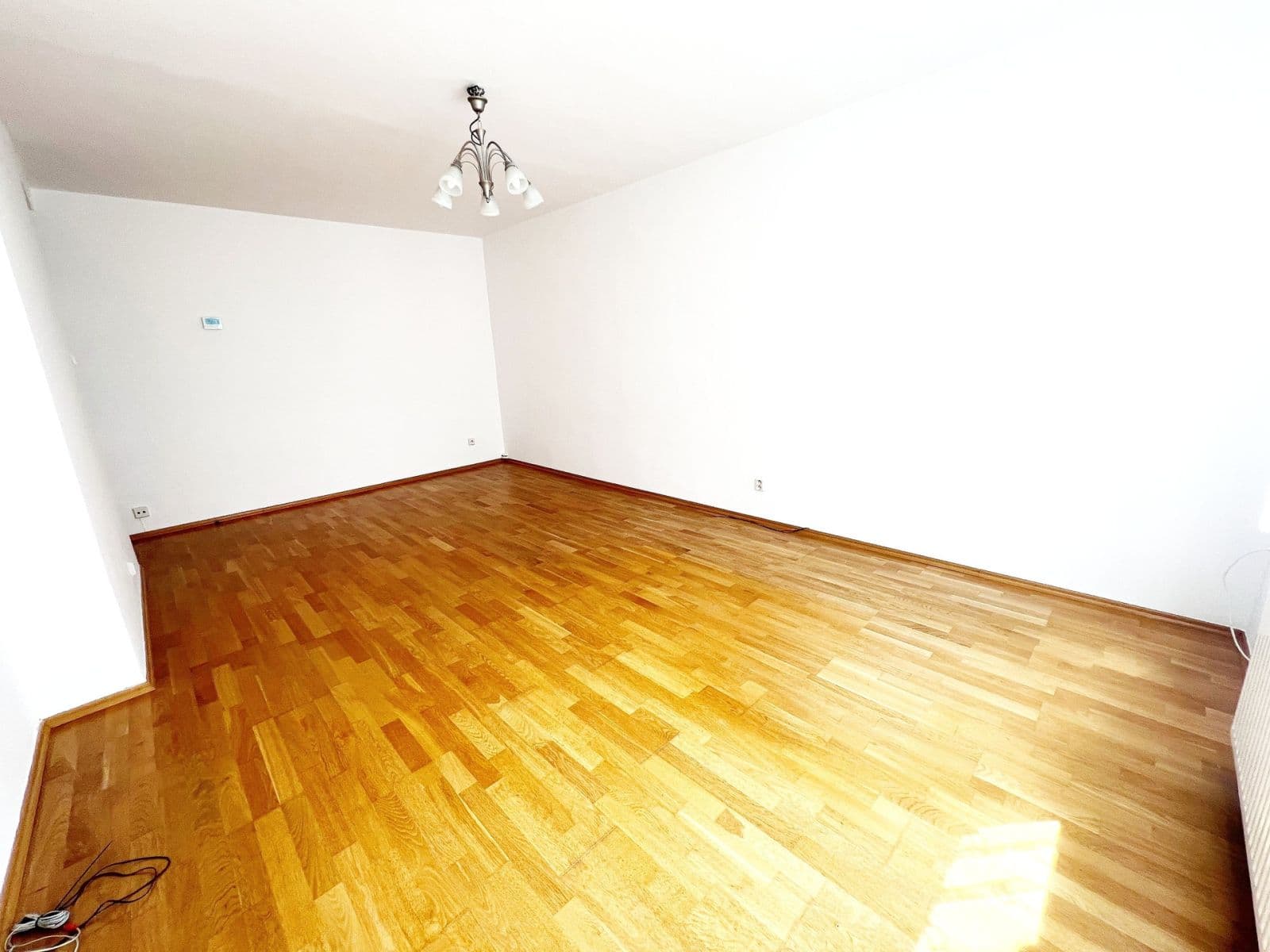 3 bedroom flat to rent, 72 m², Na Šutce, Prague, Prague 3 bedroom flat to rent, 72 m², Na Šutce, Prague, Prague