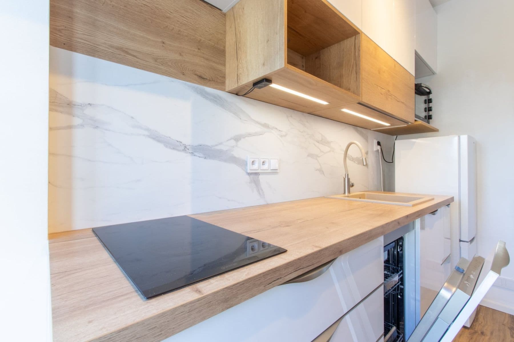 Studio flat to rent, 26 m², Na Topolce, Prague, Prague Studio flat to rent, 26 m², Na Topolce, Prague, Prague