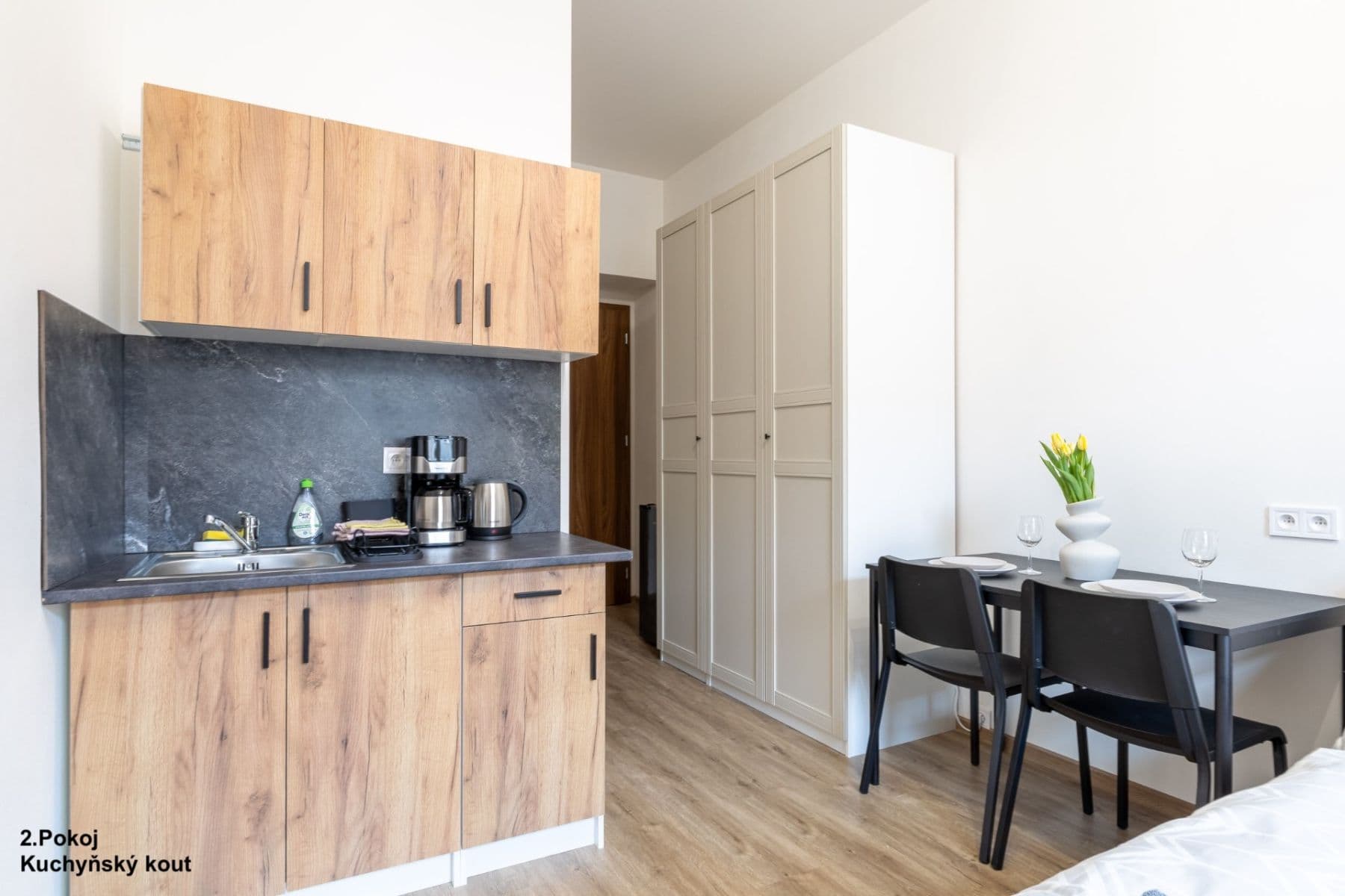 3 bedroom with open-plan kitchen flat for sale, 115 m², Sokolská, Prague, Prague 3 bedroom with open-plan kitchen flat for sale, 115 m², Sokolská, Prague, Prague
