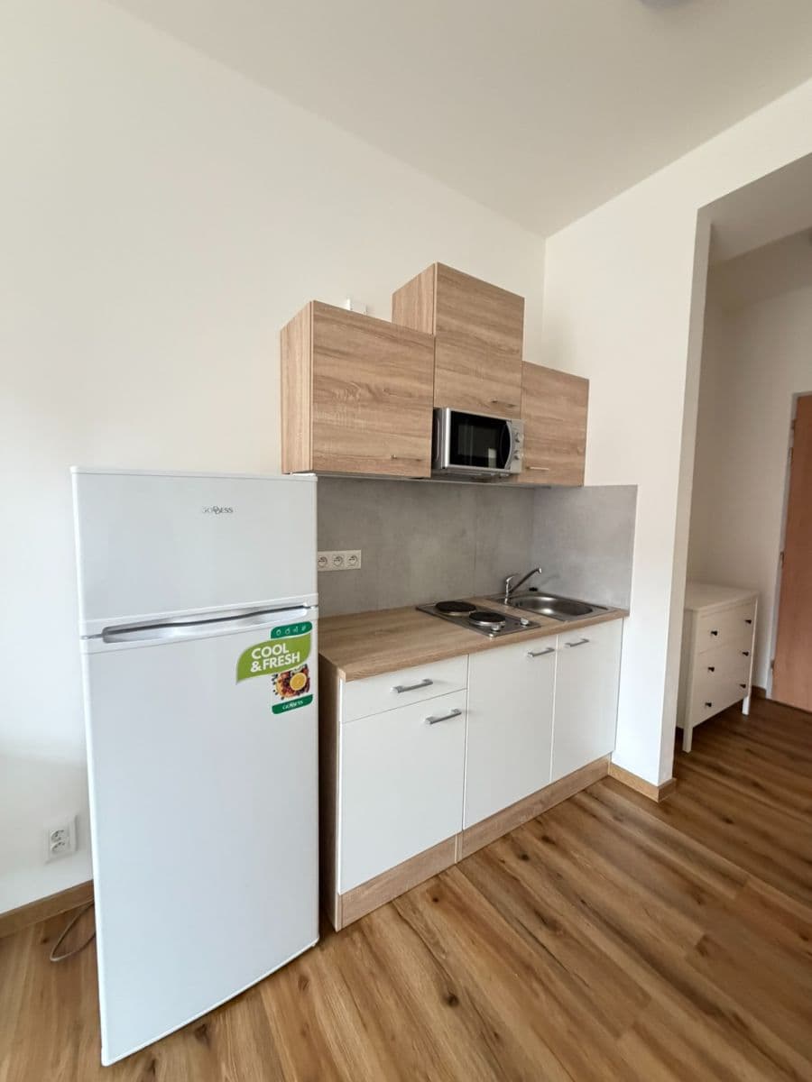 Studio flat to rent, 24 m², Písecká, Prague, Prague Studio flat to rent, 24 m², Písecká, Prague, Prague