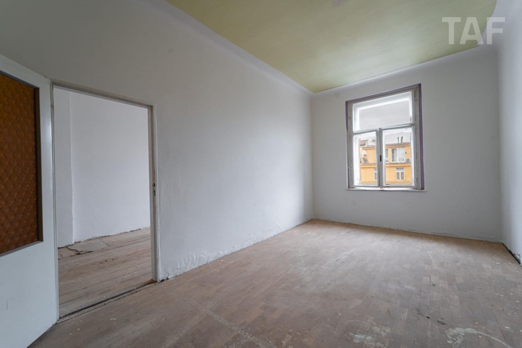1 bedroom with open-plan kitchen flat for sale, 42 m², Lucemburská, Prague, Prague 1 bedroom with open-plan kitchen flat for sale, 42 m², Lucemburská, Prague, Prague