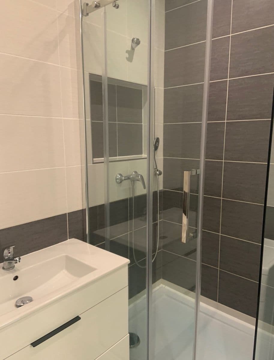 1 bedroom with open-plan kitchen flat to rent, 55 m², Lipová, Most, Ústecký Region 1 bedroom with open-plan kitchen flat to rent, 55 m², Lipová, Most, Ústecký Region