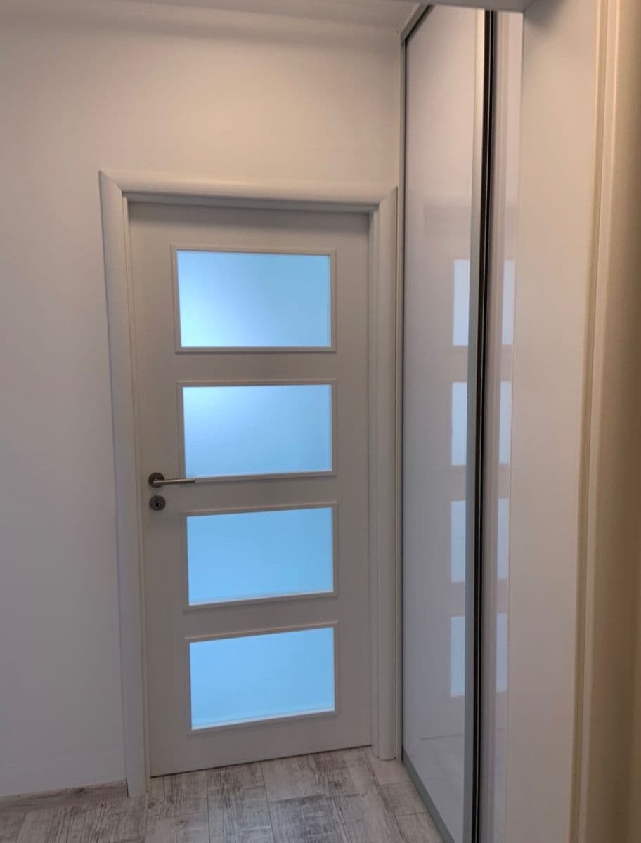 1 bedroom with open-plan kitchen flat to rent, 55 m², Lipová, Most, Ústecký Region 1 bedroom with open-plan kitchen flat to rent, 55 m², Lipová, Most, Ústecký Region