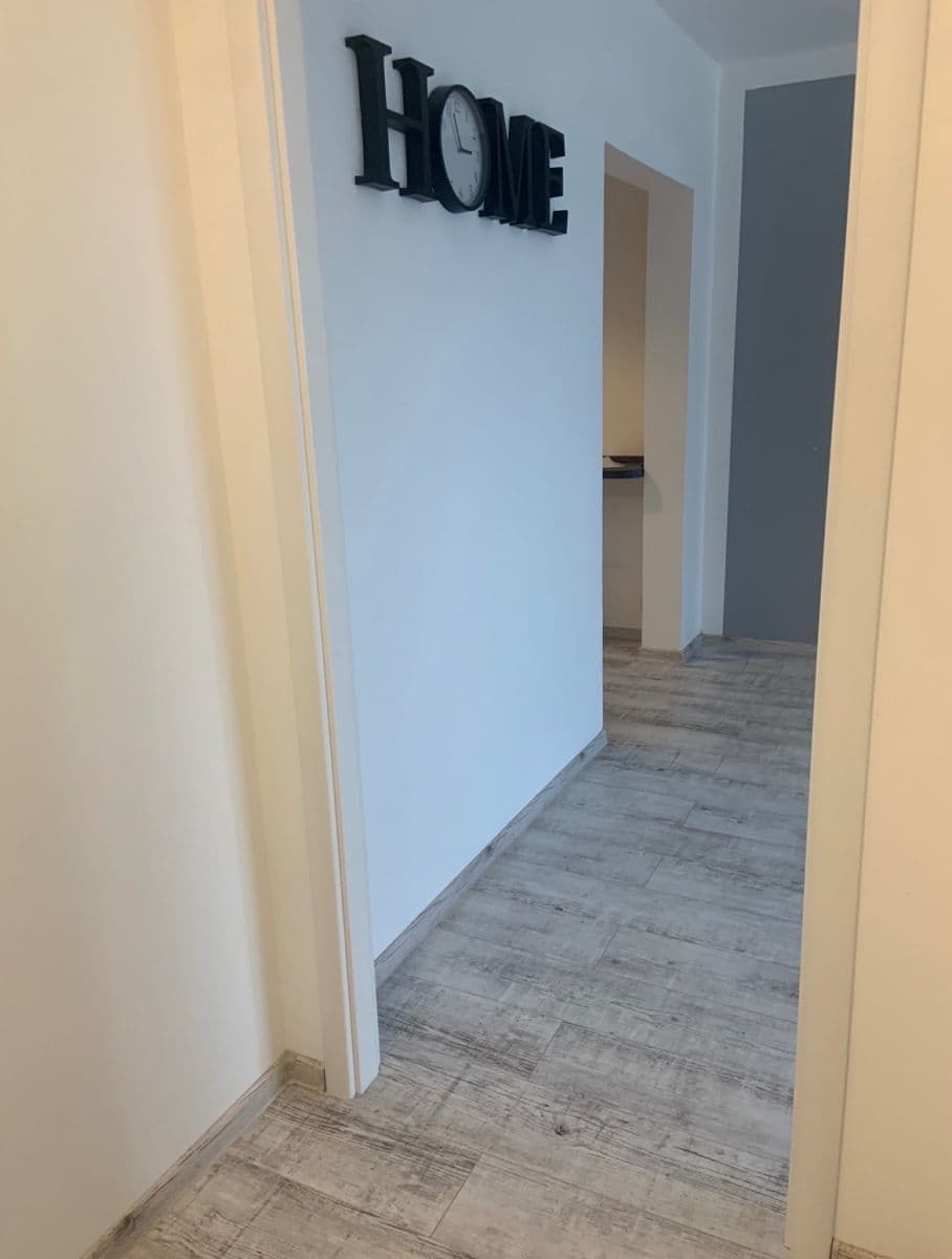 1 bedroom with open-plan kitchen flat to rent, 55 m², Lipová, Most, Ústecký Region 1 bedroom with open-plan kitchen flat to rent, 55 m², Lipová, Most, Ústecký Region
