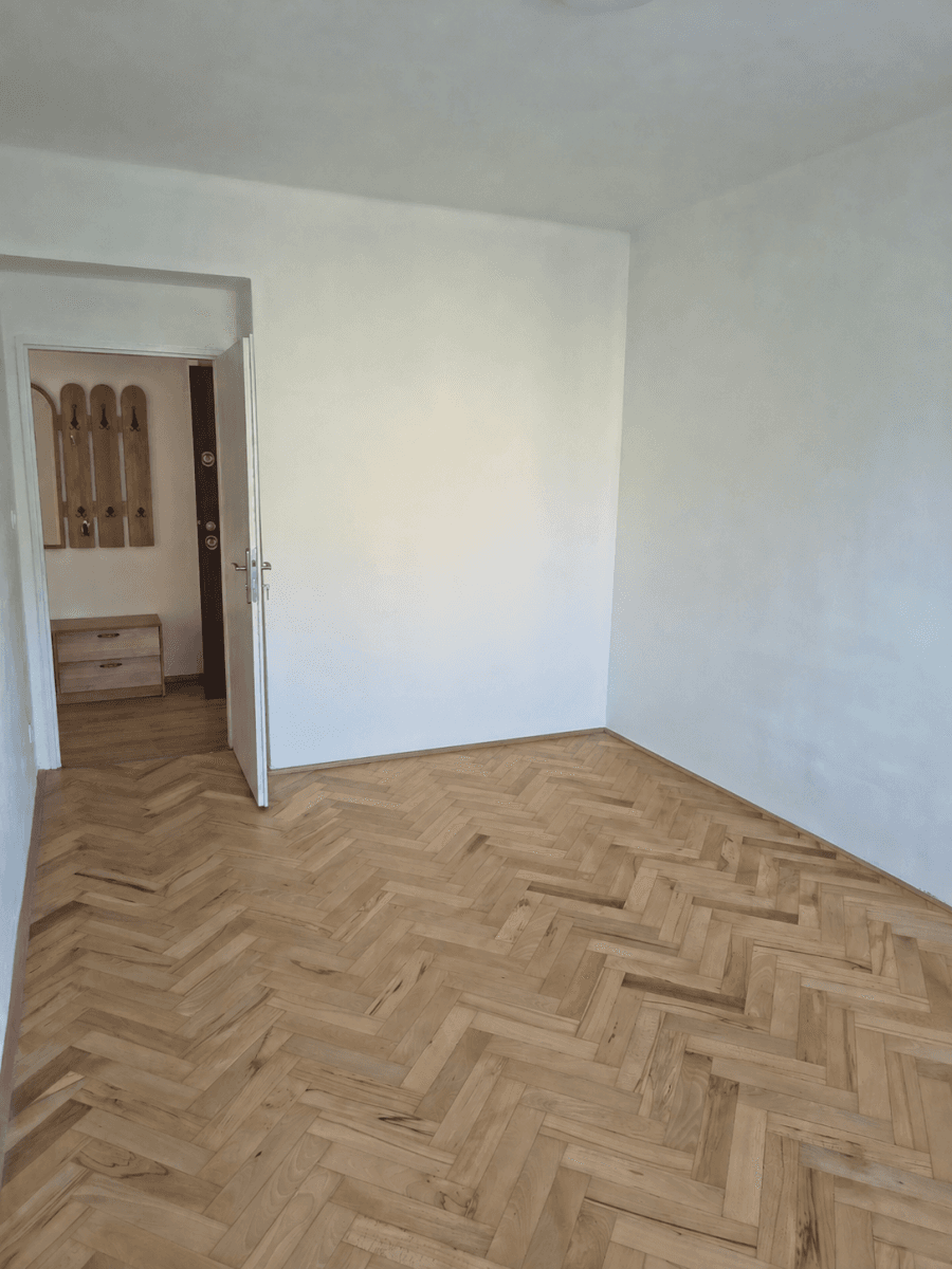 3 bedroom flat to rent, 74 m², Sladkovského, Kolín, Středočeský Region 3 bedroom flat to rent, 74 m², Sladkovského, Kolín, Středočeský Region