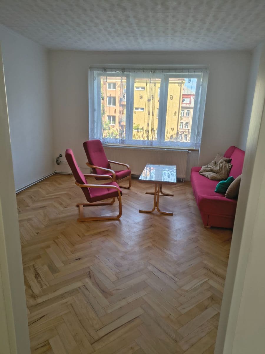 3 bedroom flat to rent, 74 m², Sladkovského, Kolín, Středočeský Region 3 bedroom flat to rent, 74 m², Sladkovského, Kolín, Středočeský Region
