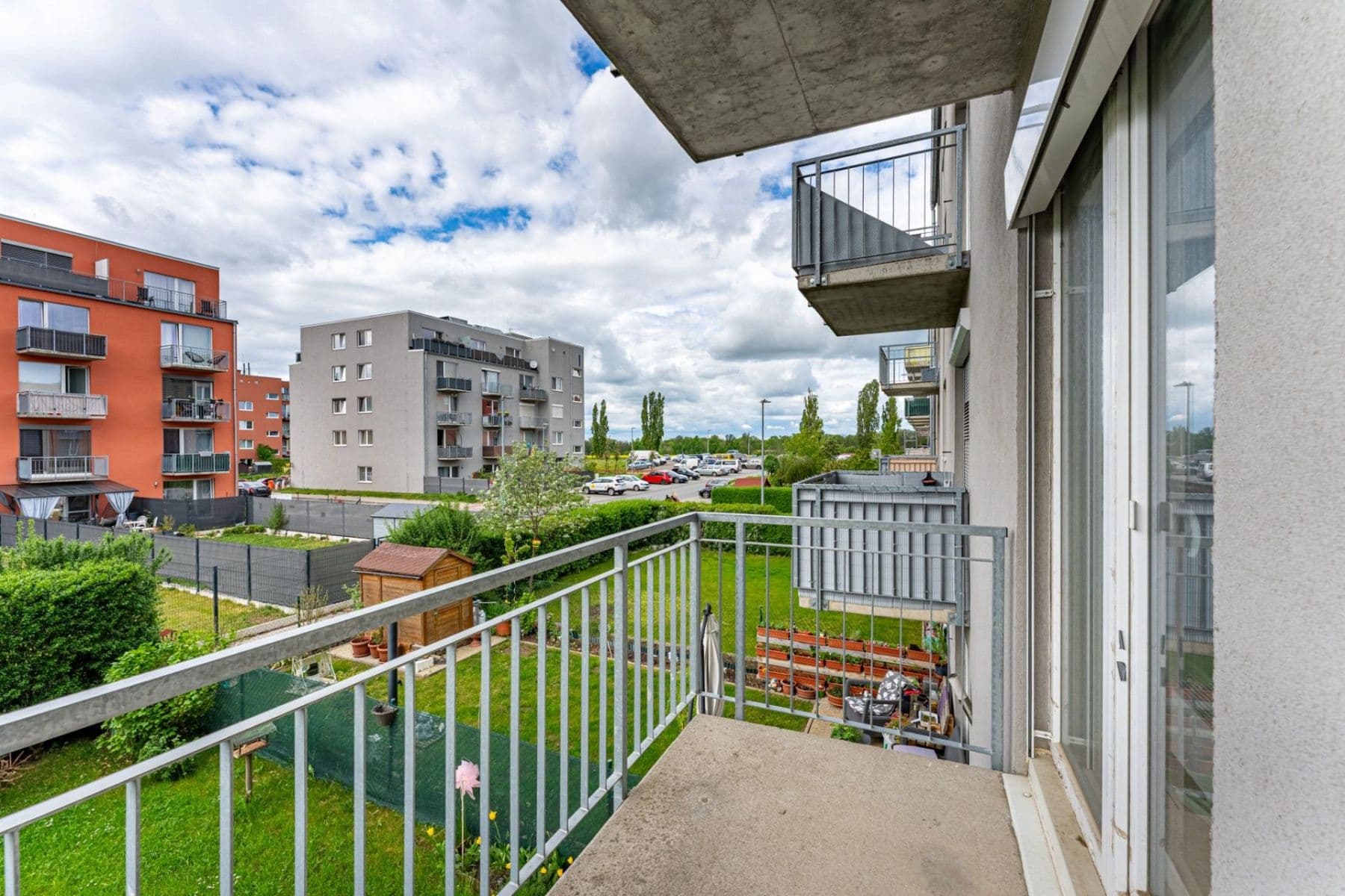 1 bedroom with open-plan kitchen flat to rent, 52 m², Ječná, Hostivice, Středočeský Region 1 bedroom with open-plan kitchen flat to rent, 52 m², Ječná, Hostivice, Středočeský Region