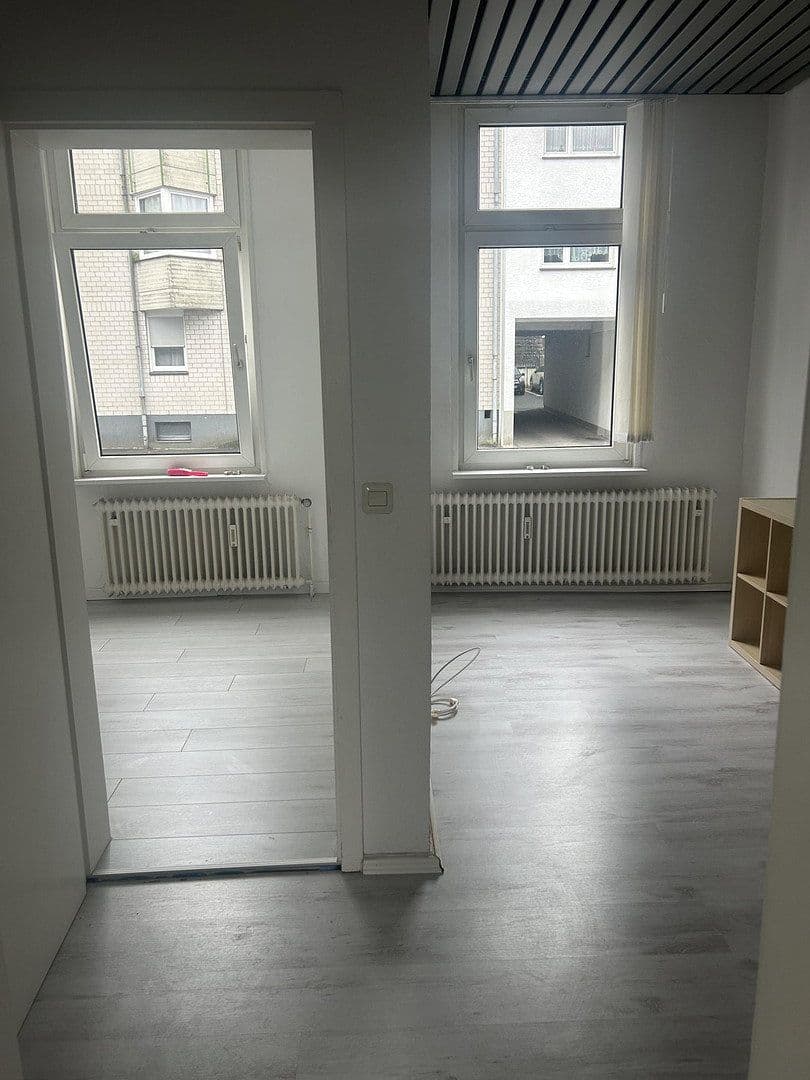 office to rent, 100 m², Schützenstraße 28, Remscheid, North Rhine-Westphalia office to rent, 100 m², Schützenstraße 28, Remscheid, North Rhine-Westphalia