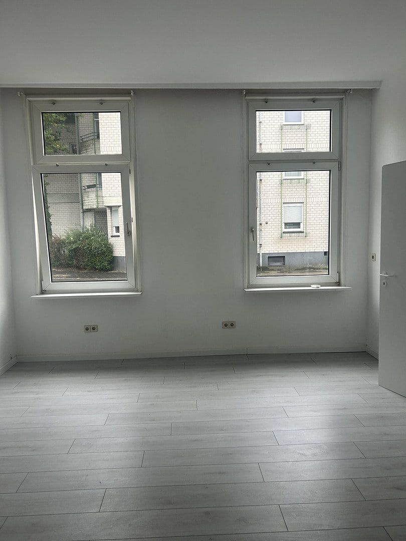 office to rent, 100 m², Schützenstraße 28, Remscheid, North Rhine-Westphalia office to rent, 100 m², Schützenstraße 28, Remscheid, North Rhine-Westphalia