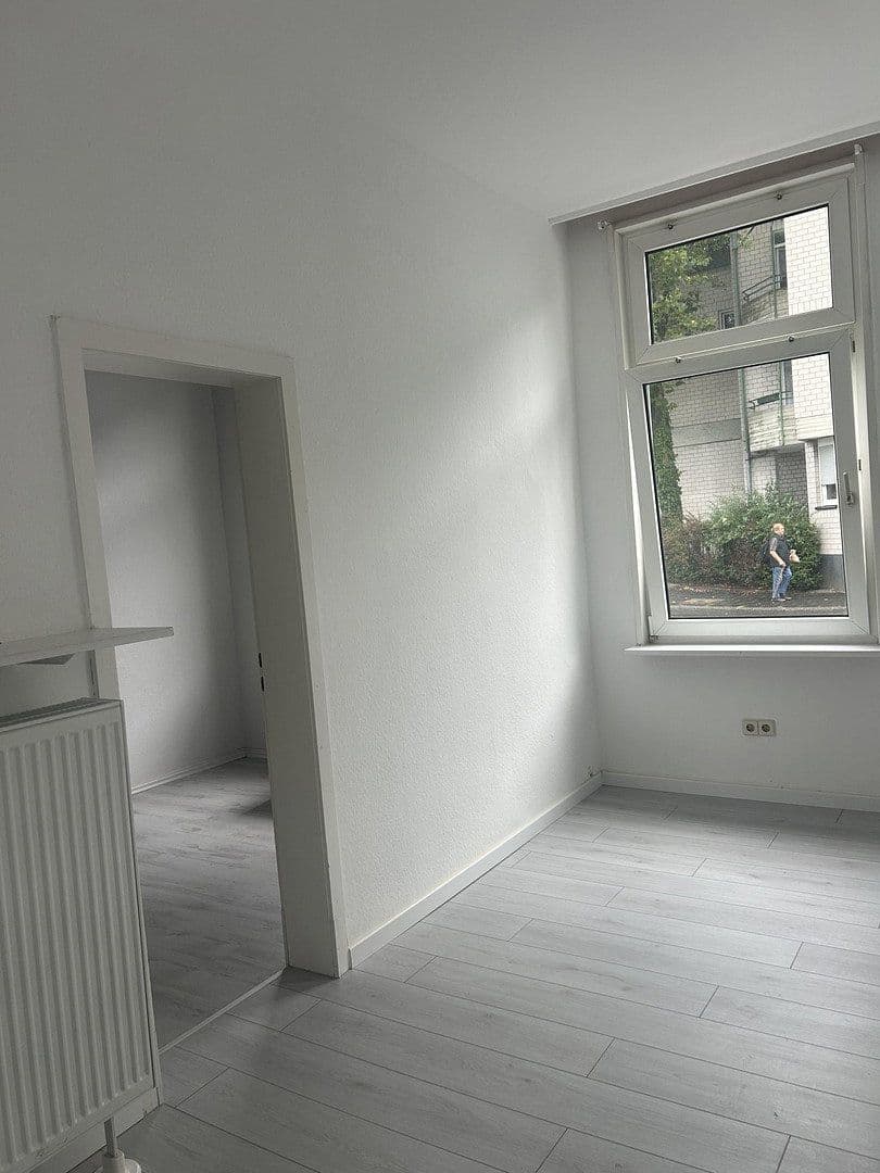 office to rent, 100 m², Schützenstraße 28, Remscheid, North Rhine-Westphalia office to rent, 100 m², Schützenstraße 28, Remscheid, North Rhine-Westphalia