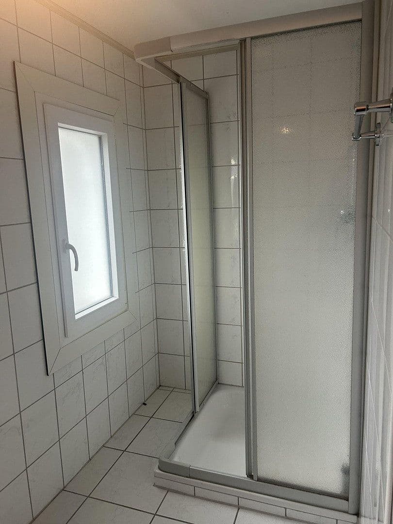 office to rent, 100 m², Schützenstraße 28, Remscheid, North Rhine-Westphalia office to rent, 100 m², Schützenstraße 28, Remscheid, North Rhine-Westphalia
