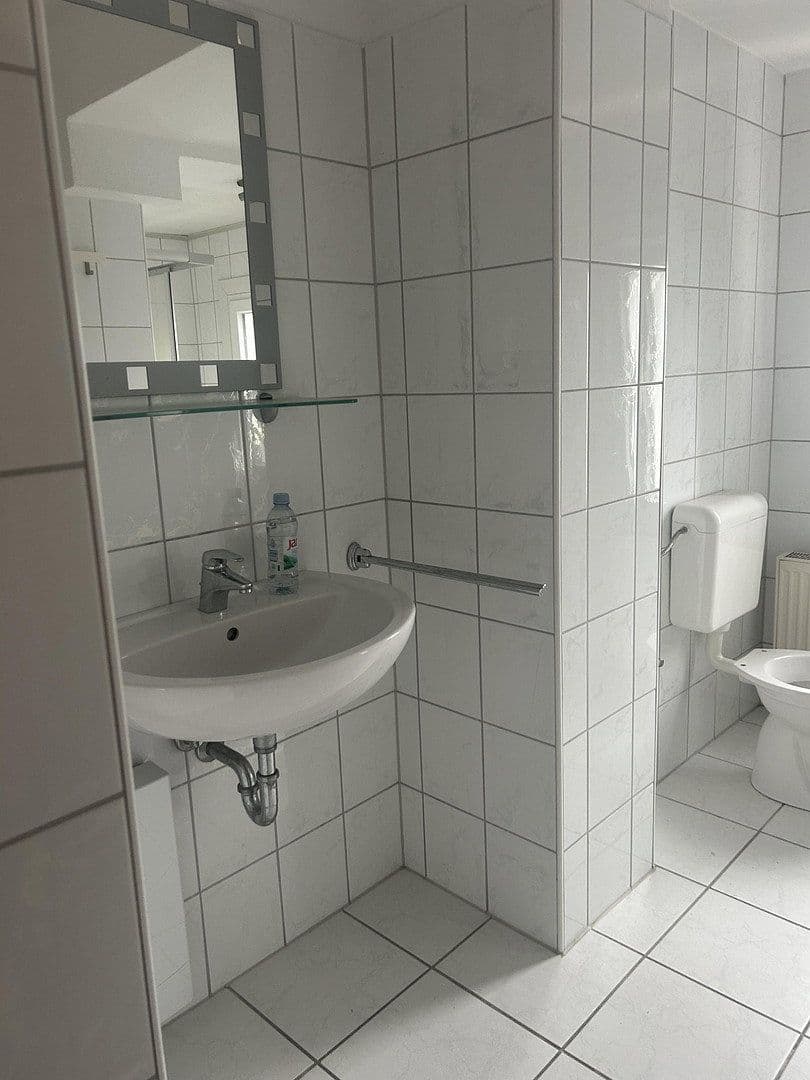 office to rent, 100 m², Schützenstraße 28, Remscheid, North Rhine-Westphalia office to rent, 100 m², Schützenstraße 28, Remscheid, North Rhine-Westphalia