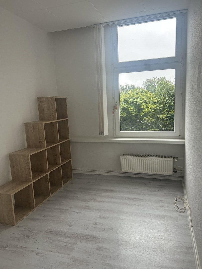 office to rent, 100 m², Schützenstraße 28, Remscheid, North Rhine-Westphalia office to rent, 100 m², Schützenstraße 28, Remscheid, North Rhine-Westphalia