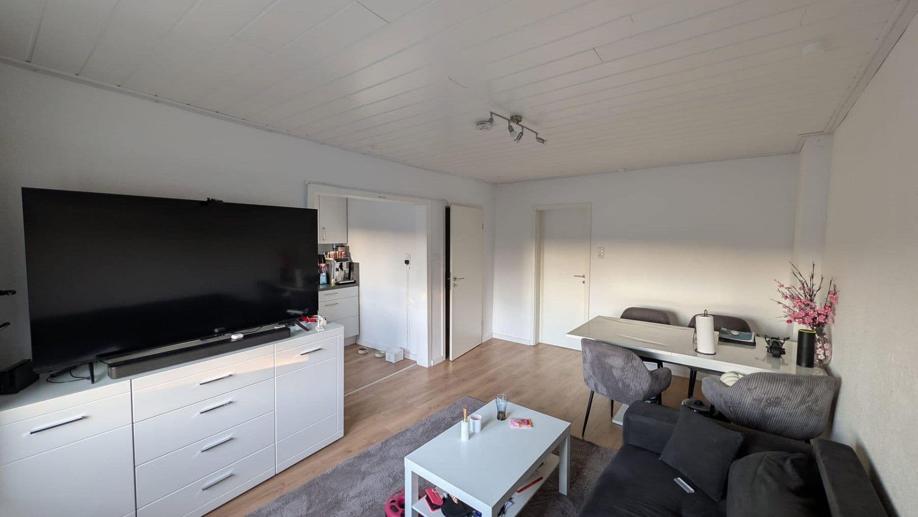 3 bedroom flat to rent, 68 m², Raderstrasse 4, Jülich, North Rhine-Westphalia 3 bedroom flat to rent, 68 m², Raderstrasse 4, Jülich, North Rhine-Westphalia