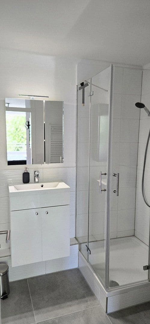1 bedroom flat to rent, 33 m², Wiener Weg 1a, Köln, North Rhine-Westphalia 1 bedroom flat to rent, 33 m², Wiener Weg 1a, Köln, North Rhine-Westphalia