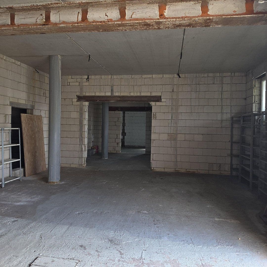non-residential property to rent, 1,076 m², Carl-Benz-Str 7, Zirndorf, Bavaria non-residential property to rent, 1,076 m², Carl-Benz-Str 7, Zirndorf, Bavaria