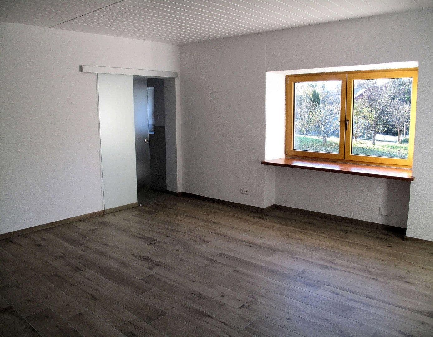 3 bedroom with open-plan kitchen flat for sale, 155 m², Albbruck, Baden-Württemberg 3 bedroom with open-plan kitchen flat for sale, 155 m², Albbruck, Baden-Württemberg