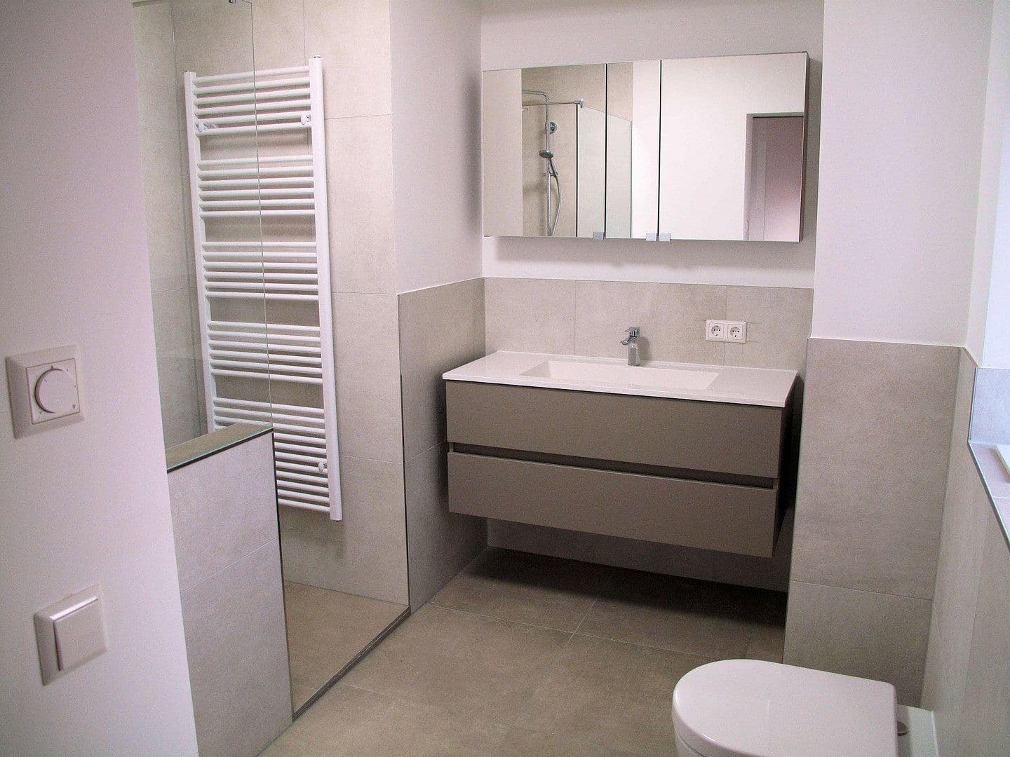 3 bedroom with open-plan kitchen flat for sale, 155 m², Albbruck, Baden-Württemberg 3 bedroom with open-plan kitchen flat for sale, 155 m², Albbruck, Baden-Württemberg