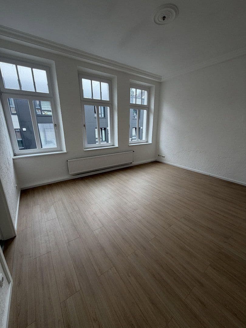 2 bedroom flat to rent, 55 m², Adolfstraße 9, Krefeld, North Rhine-Westphalia 2 bedroom flat to rent, 55 m², Adolfstraße 9, Krefeld, North Rhine-Westphalia