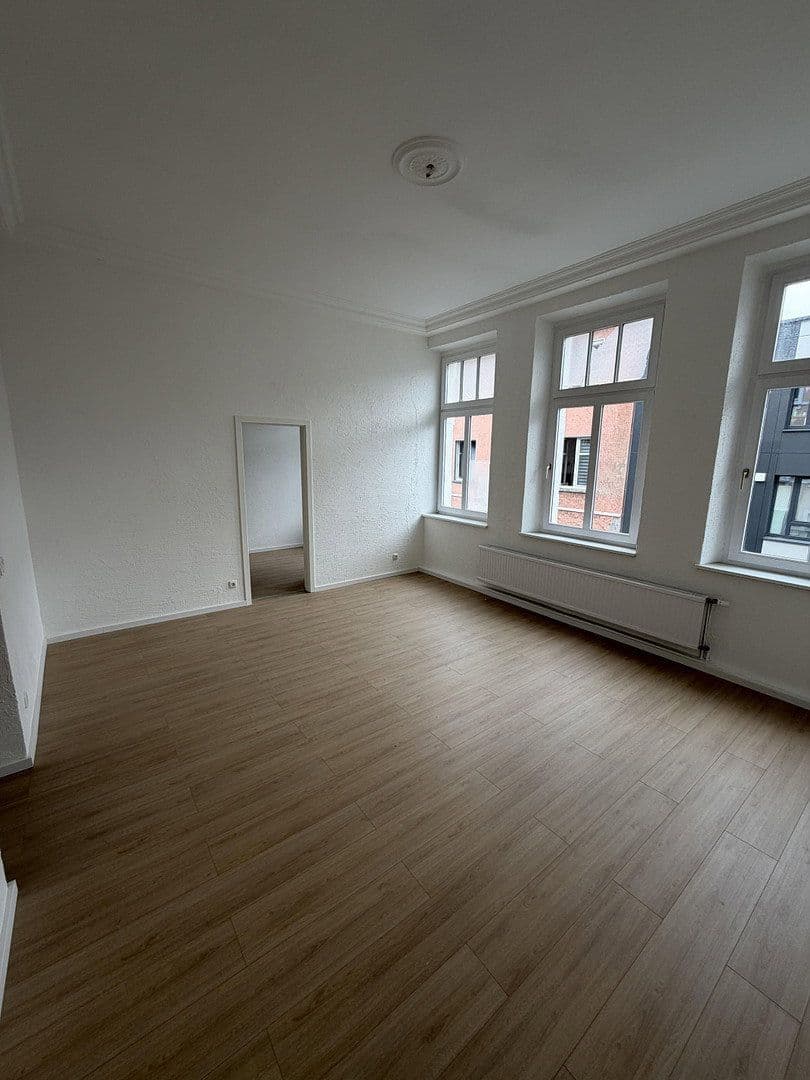 2 bedroom flat to rent, 55 m², Adolfstraße 9, Krefeld, North Rhine-Westphalia 2 bedroom flat to rent, 55 m², Adolfstraße 9, Krefeld, North Rhine-Westphalia