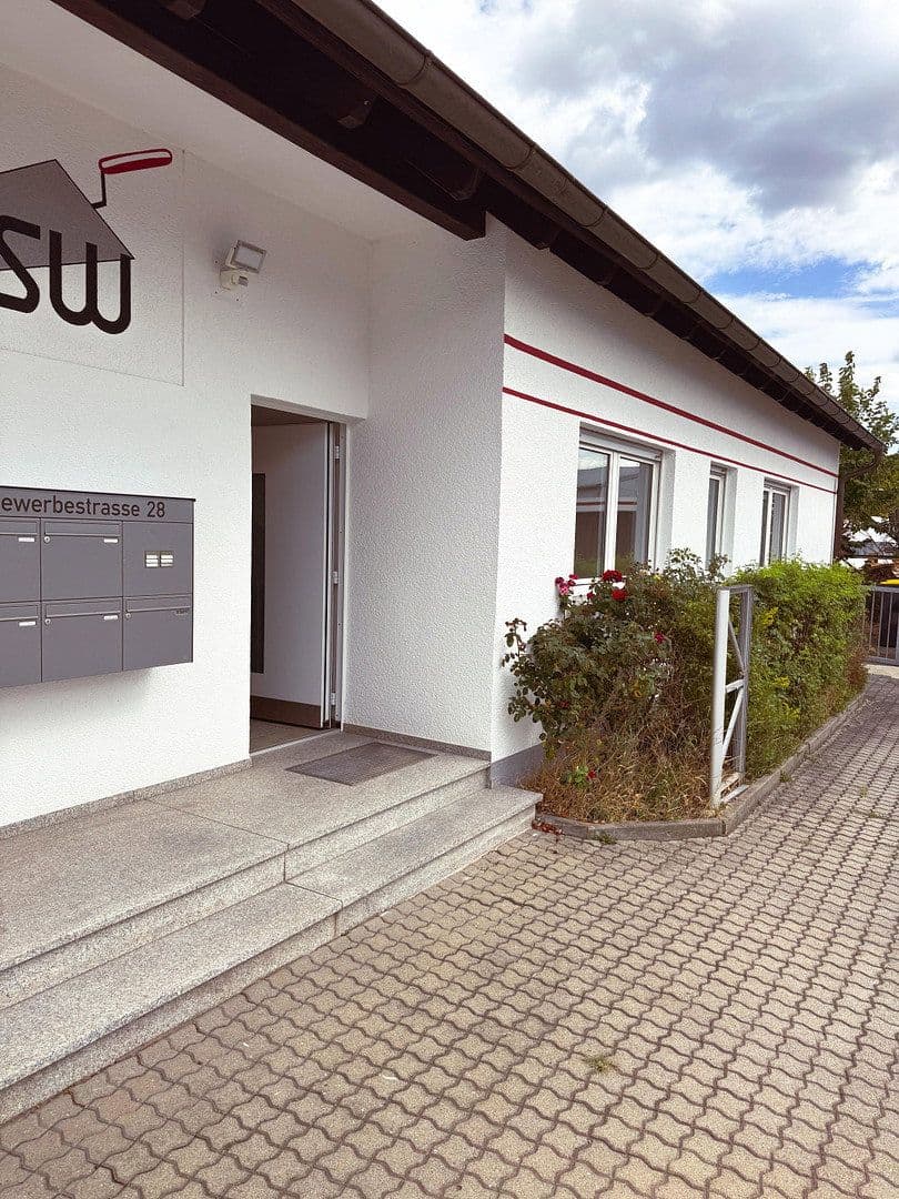 office to rent, 103 m², Gewerbestraße 28, Cadolzburg, Bavaria office to rent, 103 m², Gewerbestraße 28, Cadolzburg, Bavaria