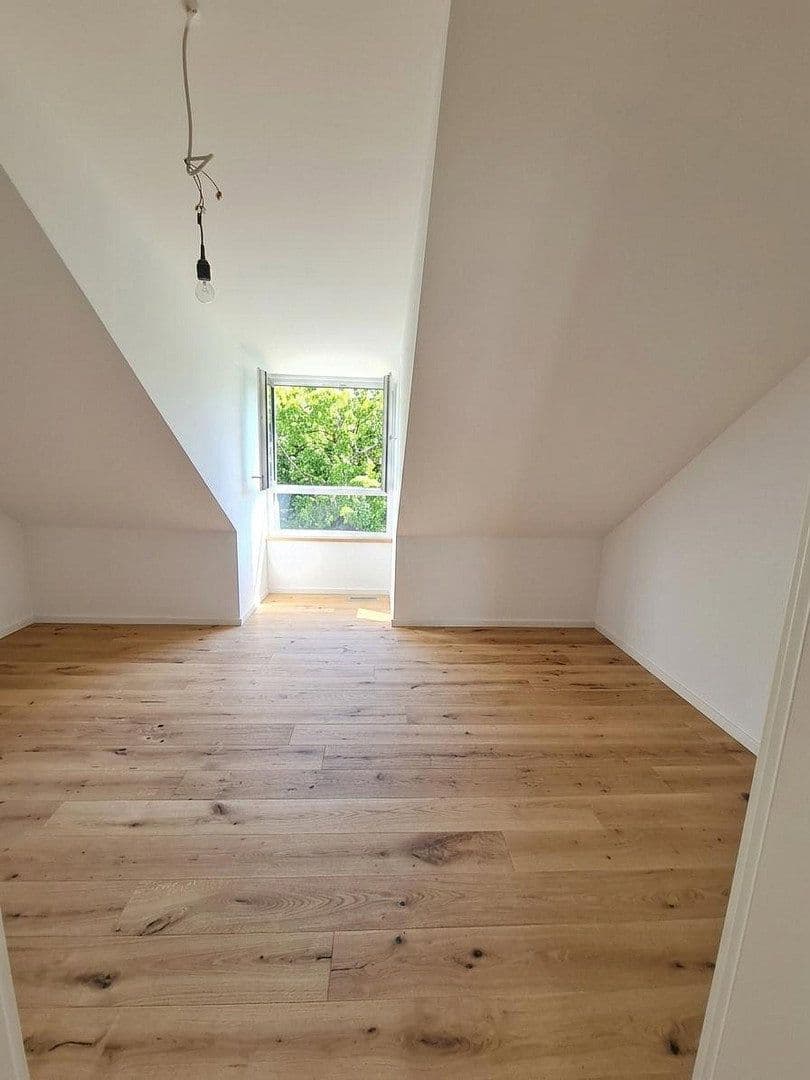 house to rent, 158 m², Bauseweinallee 58f, München, Bavaria house to rent, 158 m², Bauseweinallee 58f, München, Bavaria