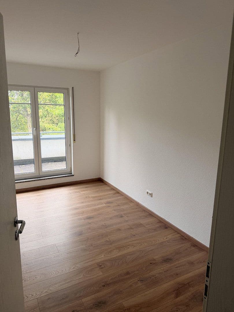 4 bedroom flat to rent, 108 m², Am Schlagsbach 11, Dreieich, Hesse 4 bedroom flat to rent, 108 m², Am Schlagsbach 11, Dreieich, Hesse