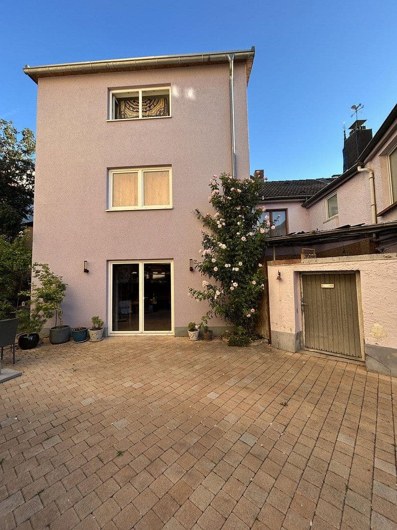 house for sale, 188 m², Gau-Algesheim, Rhineland-Palatinate house for sale, 188 m², Gau-Algesheim, Rhineland-Palatinate