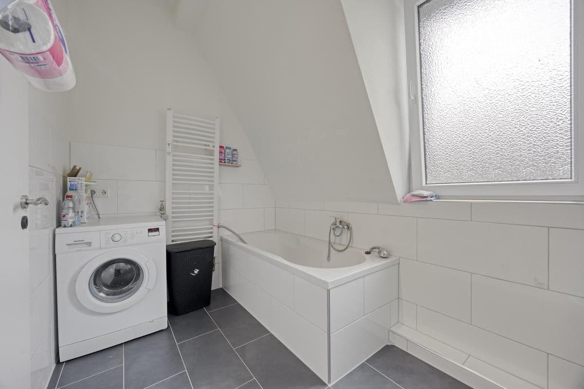house for sale, 1,190 m², Gelsenkirchen, North Rhine-Westphalia house for sale, 1,190 m², Gelsenkirchen, North Rhine-Westphalia