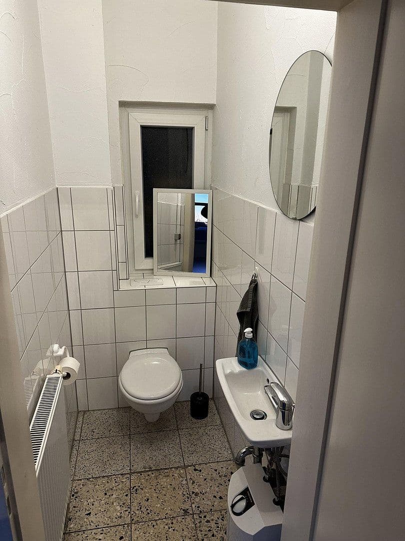 office to rent, 124 m², Alte Landstraße 18, Ebsdorfergrund, Hesse office to rent, 124 m², Alte Landstraße 18, Ebsdorfergrund, Hesse