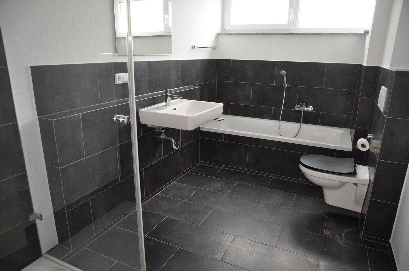 4 bedroom flat to rent, 123 m², Aldingen, Baden-Württemberg 4 bedroom flat to rent, 123 m², Aldingen, Baden-Württemberg