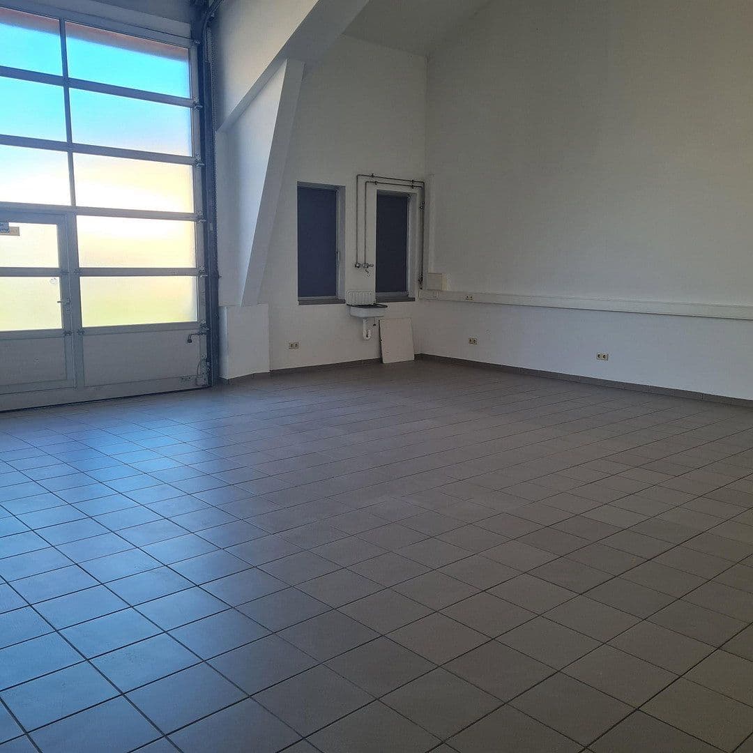 non-residential property to rent, 210 m², Kahl am Main, Bavaria non-residential property to rent, 210 m², Kahl am Main, Bavaria