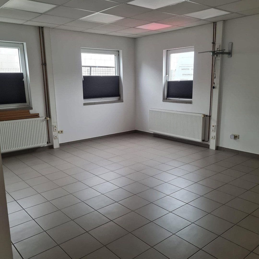 non-residential property to rent, 210 m², Kahl am Main, Bavaria non-residential property to rent, 210 m², Kahl am Main, Bavaria
