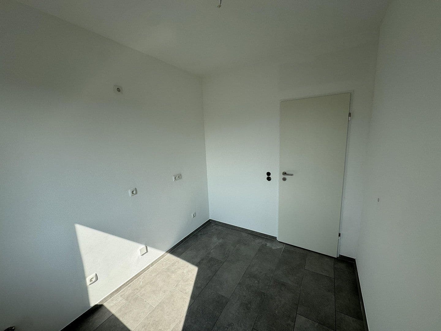 3 bedroom flat to rent, 60 m², Kaiserstr., Herzogenrath, North Rhine-Westphalia 3 bedroom flat to rent, 60 m², Kaiserstr., Herzogenrath, North Rhine-Westphalia