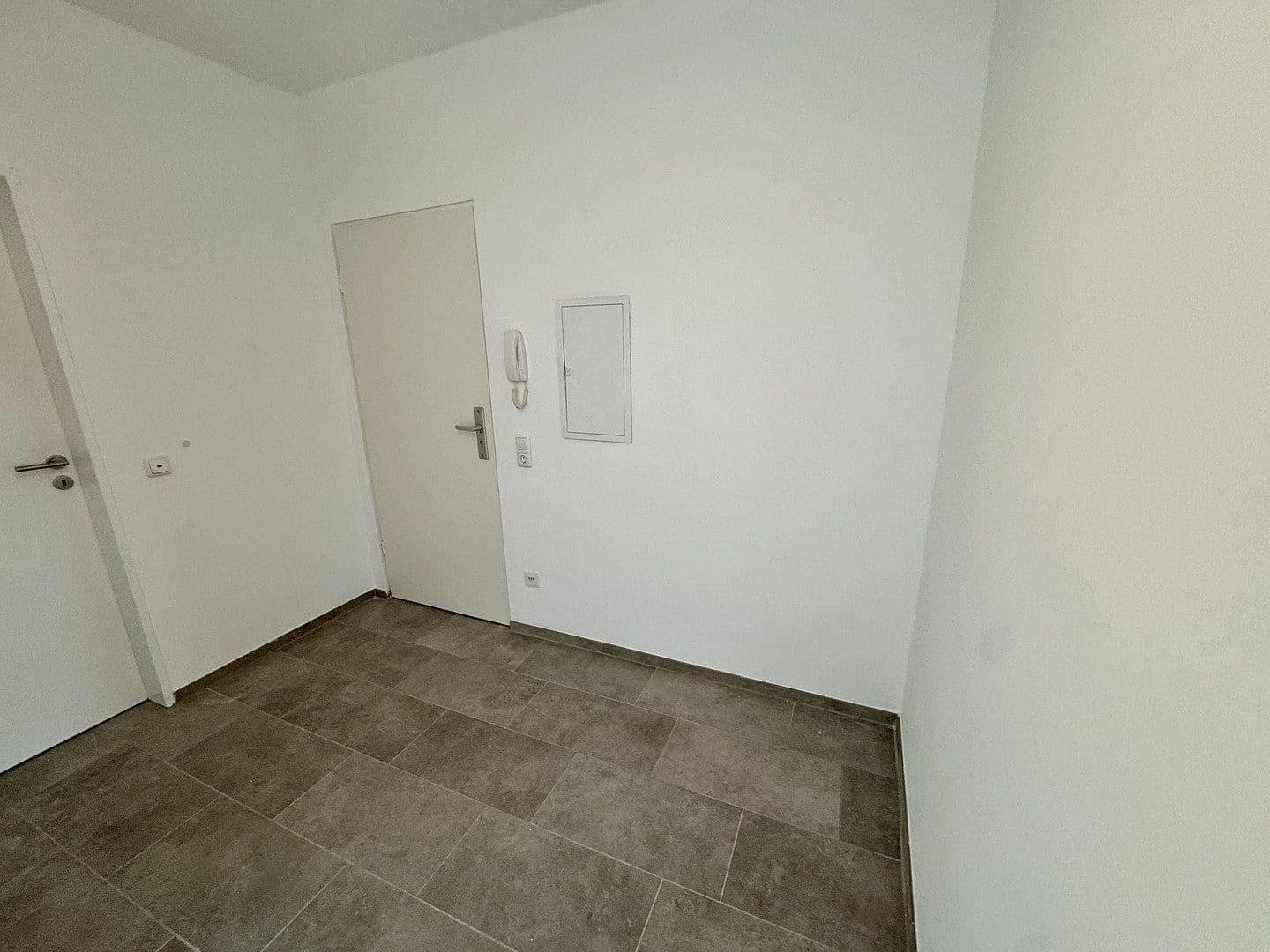 3 bedroom flat to rent, 60 m², Kaiserstr., Herzogenrath, North Rhine-Westphalia 3 bedroom flat to rent, 60 m², Kaiserstr., Herzogenrath, North Rhine-Westphalia