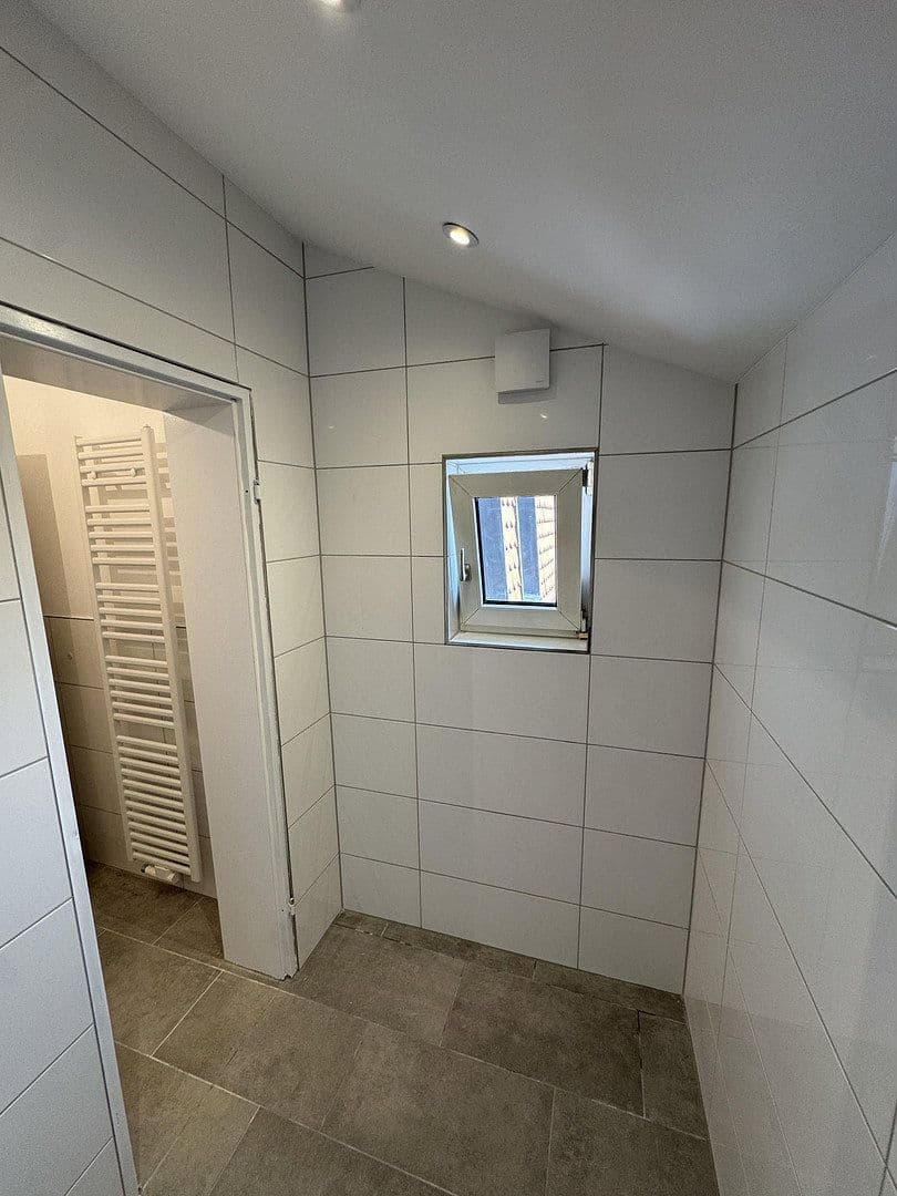 3 bedroom flat to rent, 60 m², Kaiserstr., Herzogenrath, North Rhine-Westphalia 3 bedroom flat to rent, 60 m², Kaiserstr., Herzogenrath, North Rhine-Westphalia