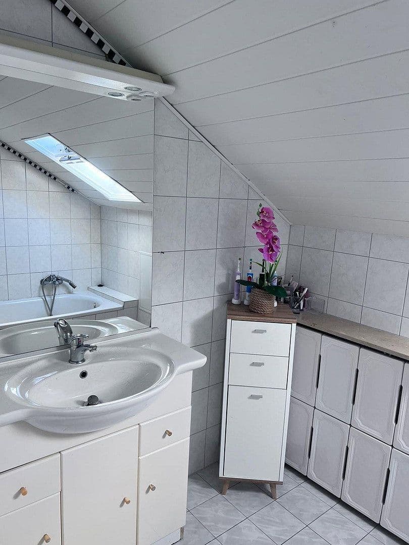 4 bedroom flat to rent, 82 m², Neckartenzlingen, Baden-Württemberg 4 bedroom flat to rent, 82 m², Neckartenzlingen, Baden-Württemberg