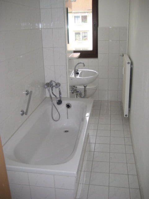 2 bedroom flat to rent, 46 m², Strasse des Aufbaus 15, Am Ohmberg, Thuringia 2 bedroom flat to rent, 46 m², Strasse des Aufbaus 15, Am Ohmberg, Thuringia