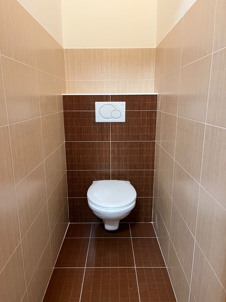 2 bedroom flat to rent, 56 m², Jeseniova, Prague, Prague 2 bedroom flat to rent, 56 m², Jeseniova, Prague, Prague
