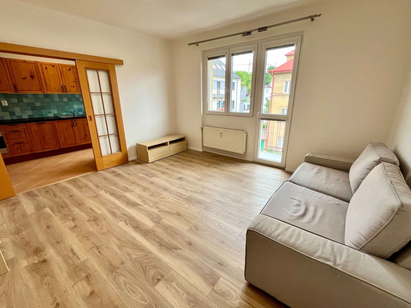 2 bedroom flat to rent, 56 m², Jeseniova, Prague, Prague 2 bedroom flat to rent, 56 m², Jeseniova, Prague, Prague