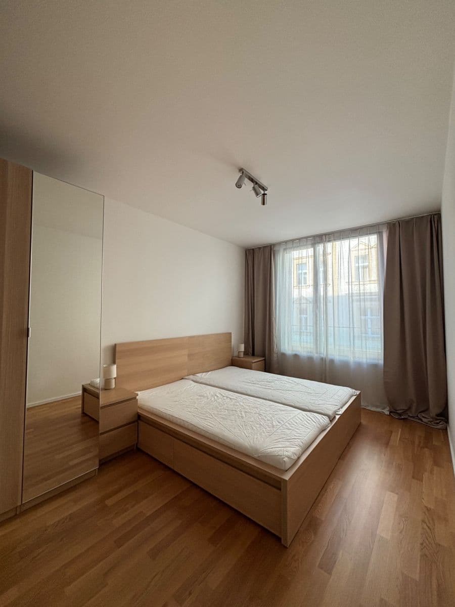 2 bedroom with open-plan kitchen flat to rent, 71 m², Krásova, Prague, Prague 2 bedroom with open-plan kitchen flat to rent, 71 m², Krásova, Prague, Prague