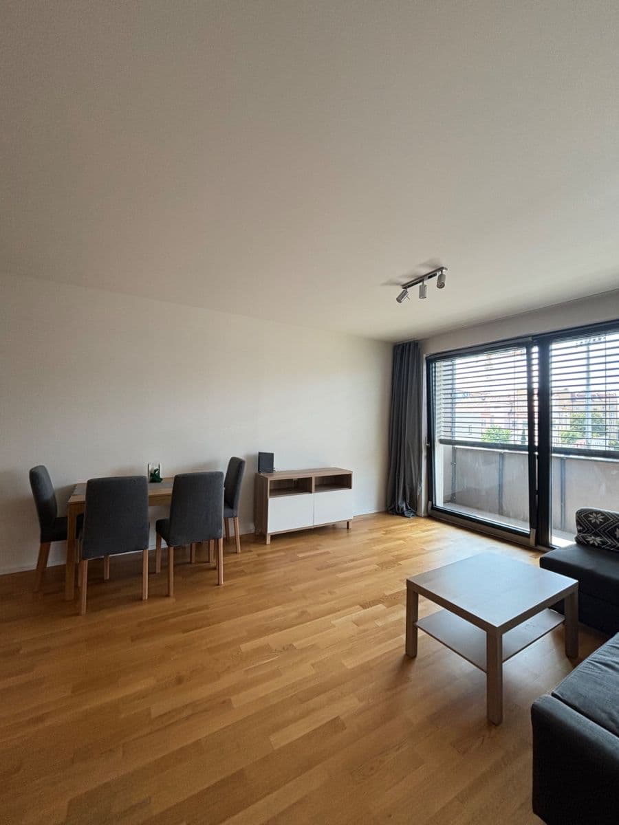 2 bedroom with open-plan kitchen flat to rent, 71 m², Krásova, Prague, Prague 2 bedroom with open-plan kitchen flat to rent, 71 m², Krásova, Prague, Prague