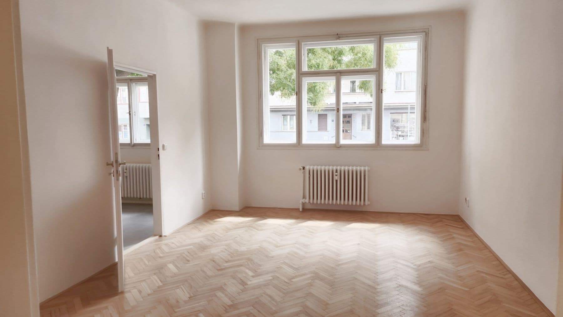 1 bedroom with open-plan kitchen flat to rent, 53 m², Veletržní, Prague, Prague 1 bedroom with open-plan kitchen flat to rent, 53 m², Veletržní, Prague, Prague