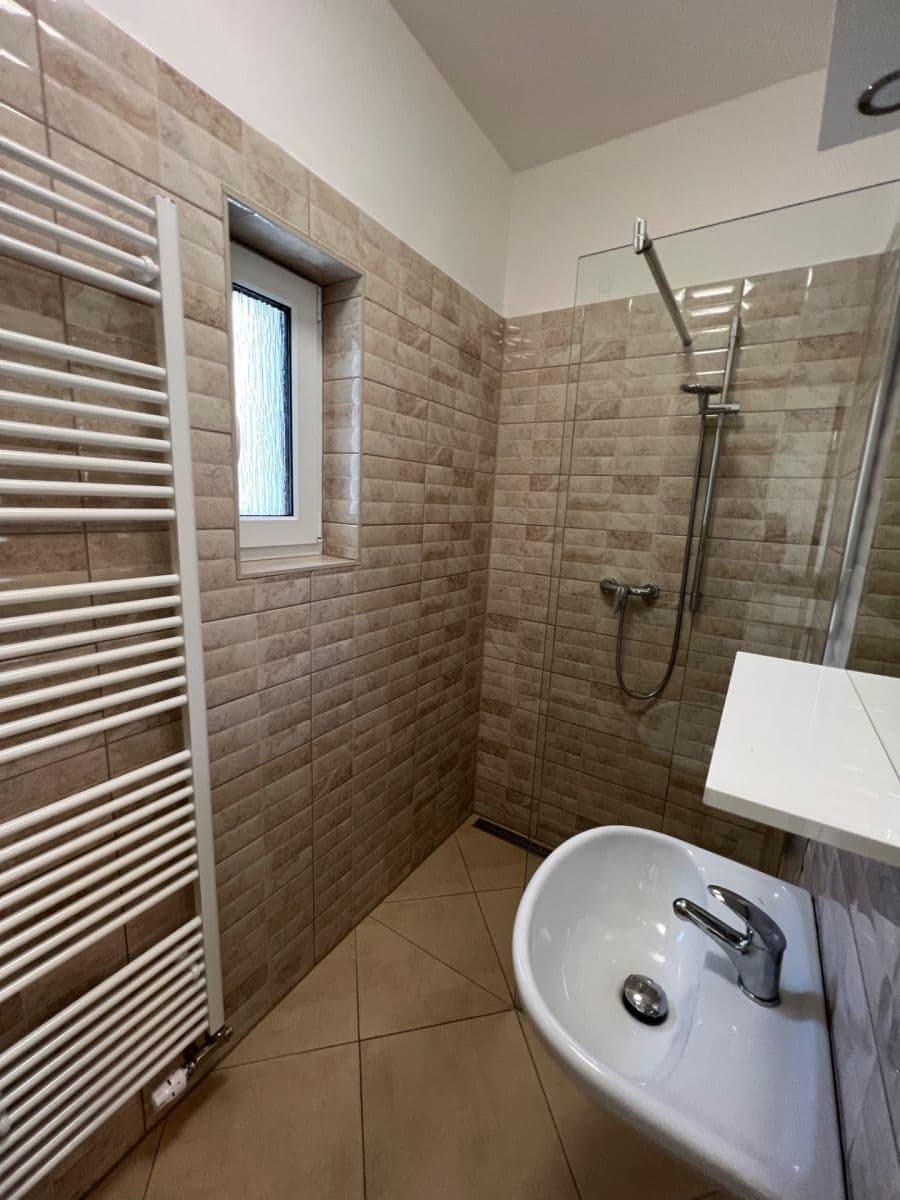 Studio flat to rent, 40 m², Náchodská, Prague, Prague Studio flat to rent, 40 m², Náchodská, Prague, Prague