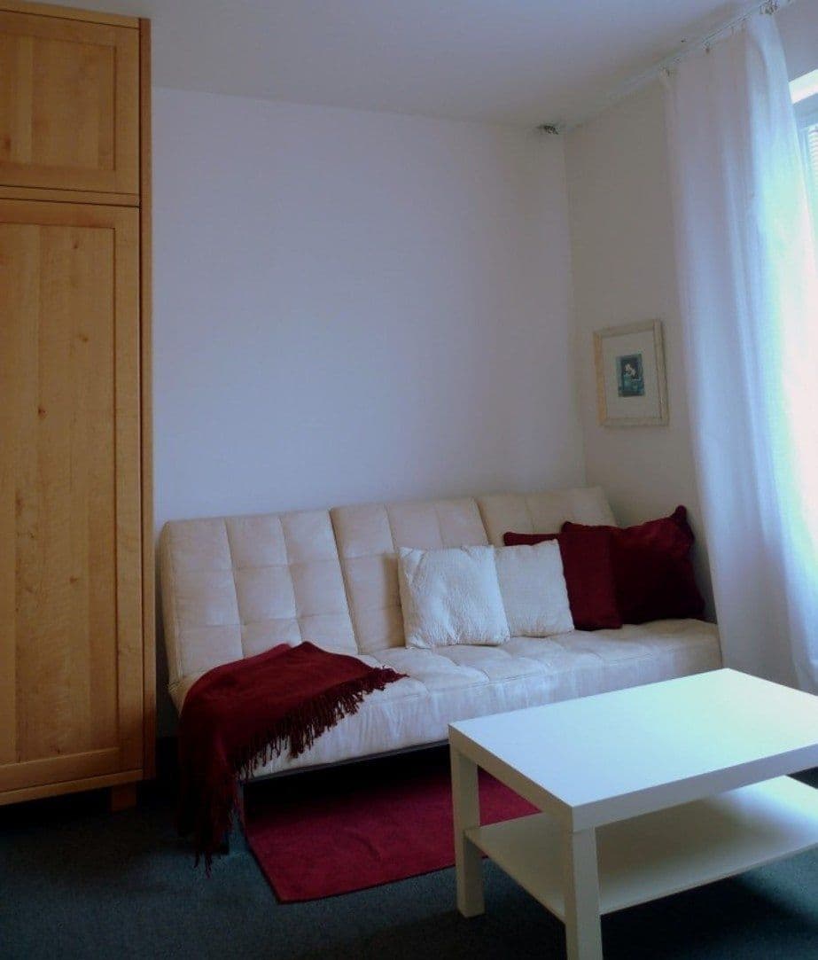 3 bedroom flat to rent, 77 m², Hájenská, Prague, Prague 3 bedroom flat to rent, 77 m², Hájenská, Prague, Prague